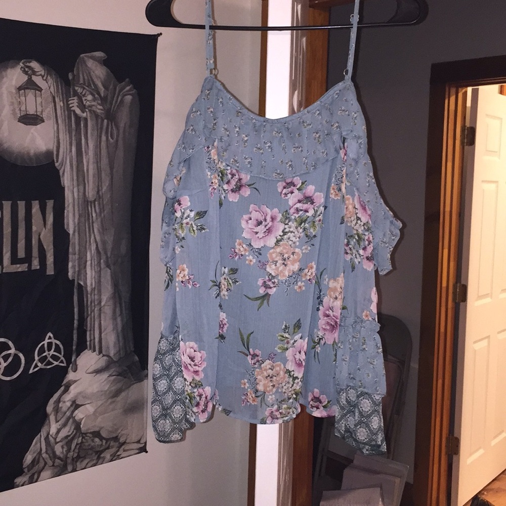Off the shoulder long sleeve